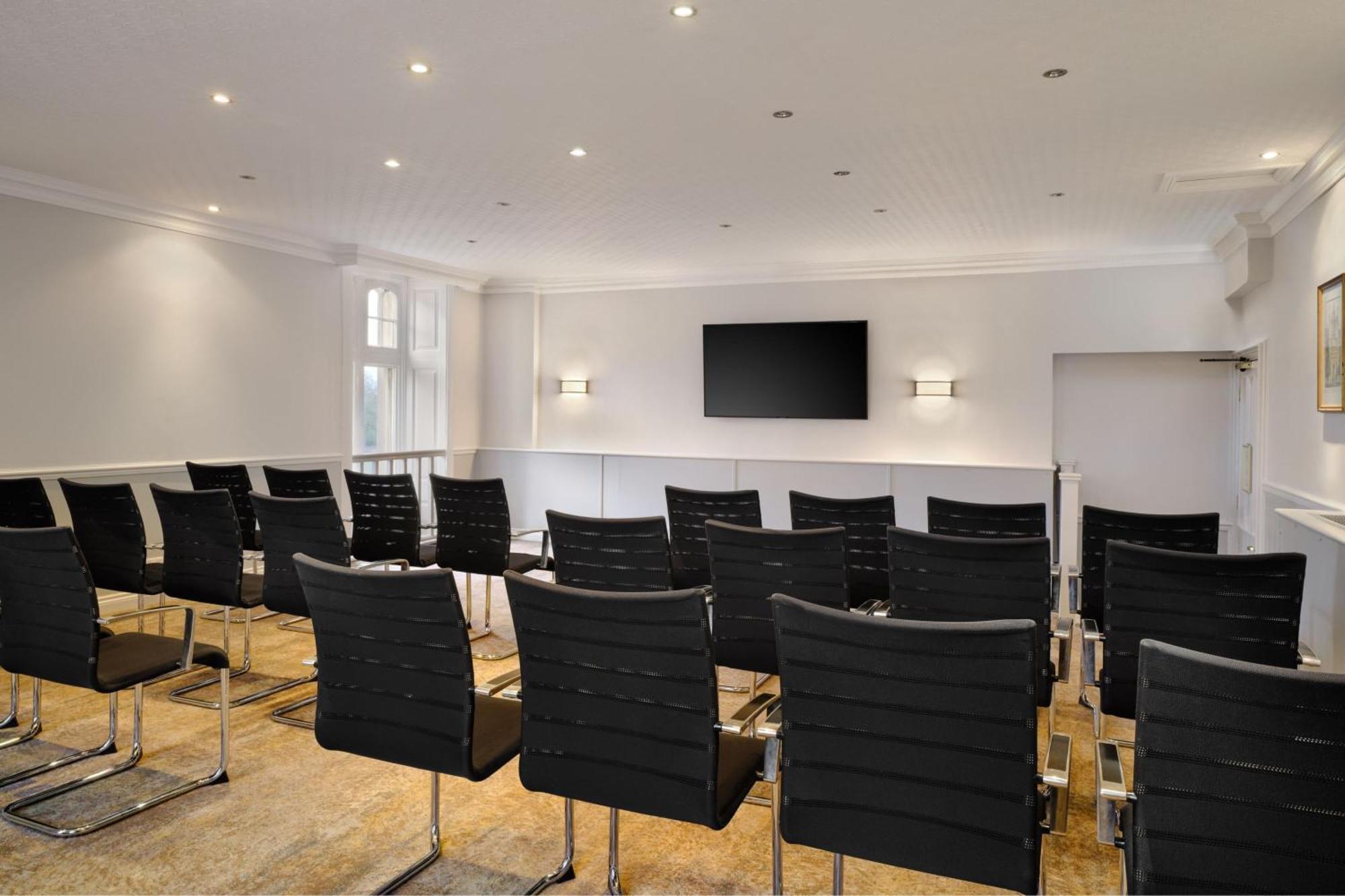 Hotel Delta By Marriott St Pierre Country Club Mathern
