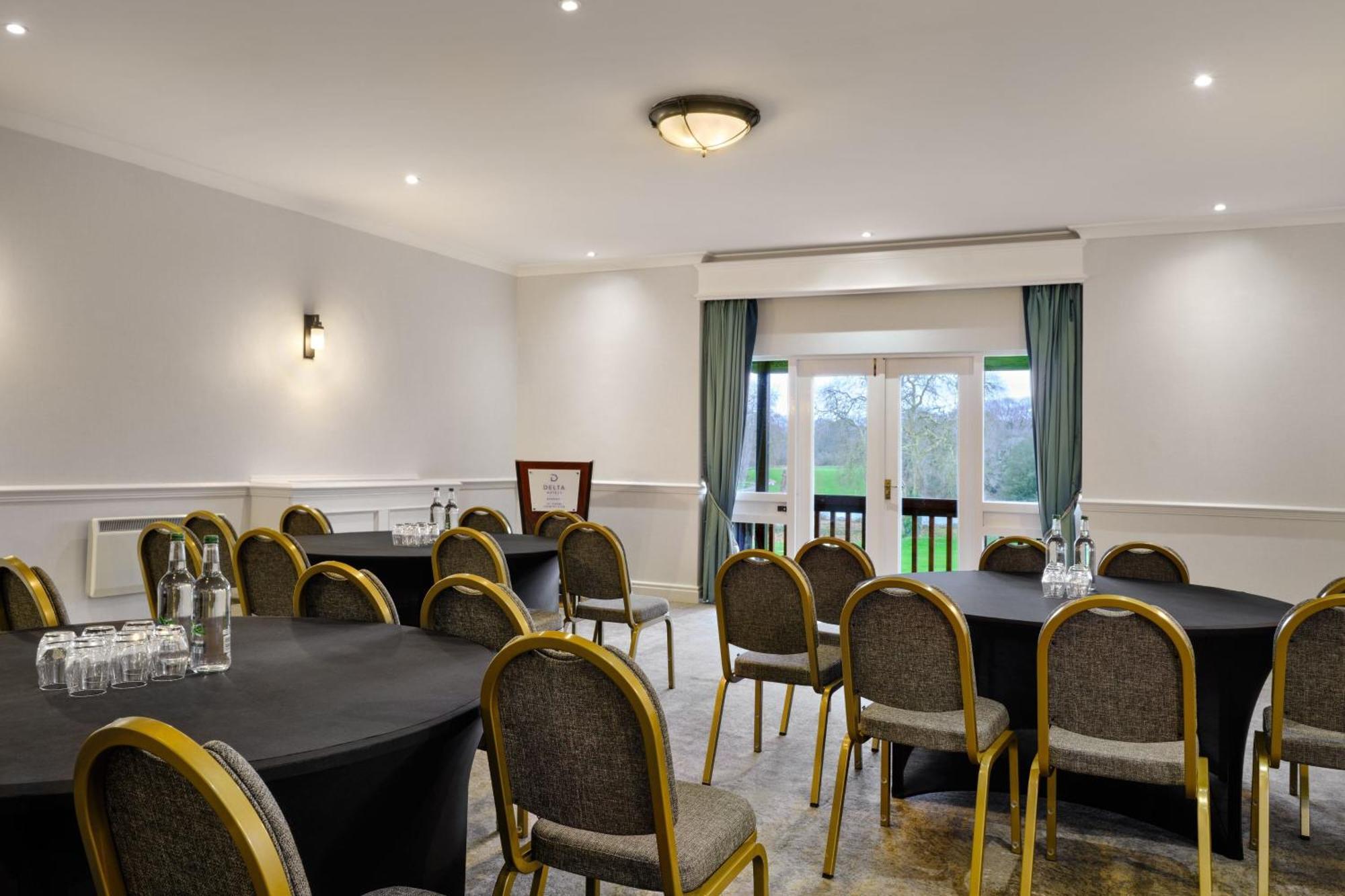 Отель Delta By Marriott St Pierre Country Club